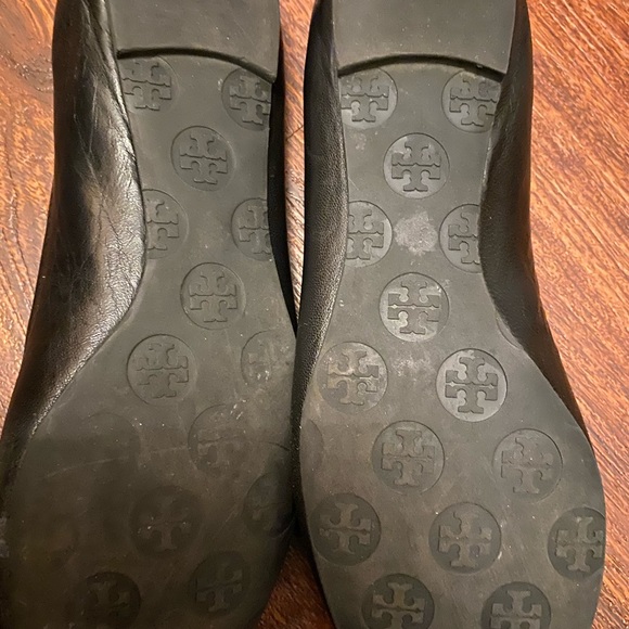 TORI BURCH flat  - Women’s size 8 - Picture 2 of 2